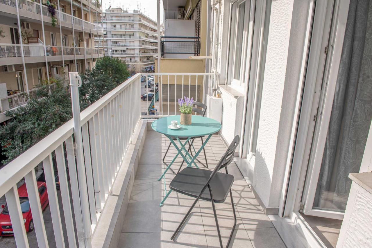 סלוניקי Aitolou Apartment Near The Sea מראה חיצוני תמונה