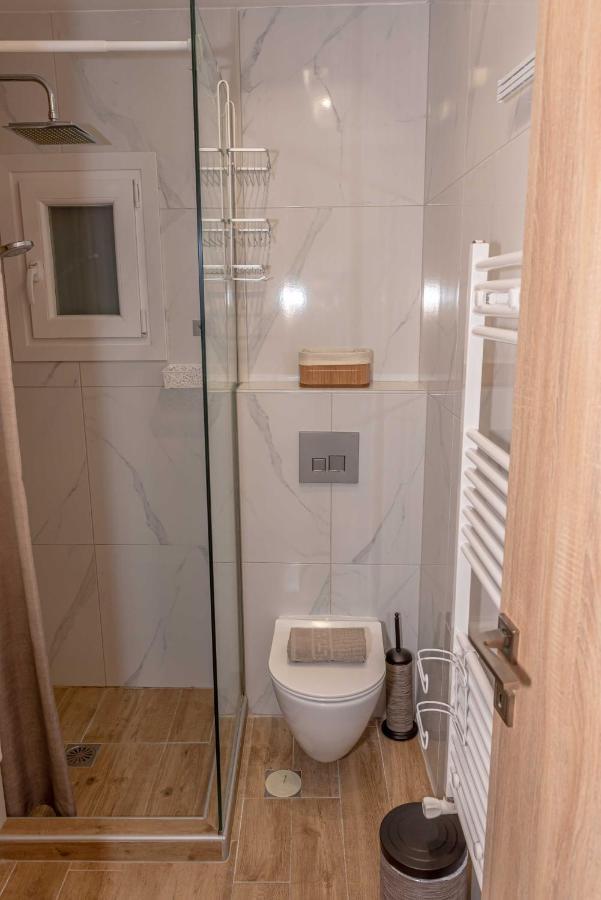 סלוניקי Aitolou Apartment Near The Sea מראה חיצוני תמונה