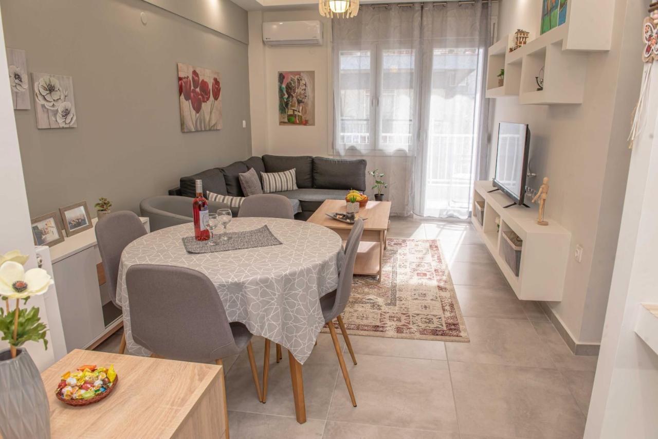 סלוניקי Aitolou Apartment Near The Sea מראה חיצוני תמונה