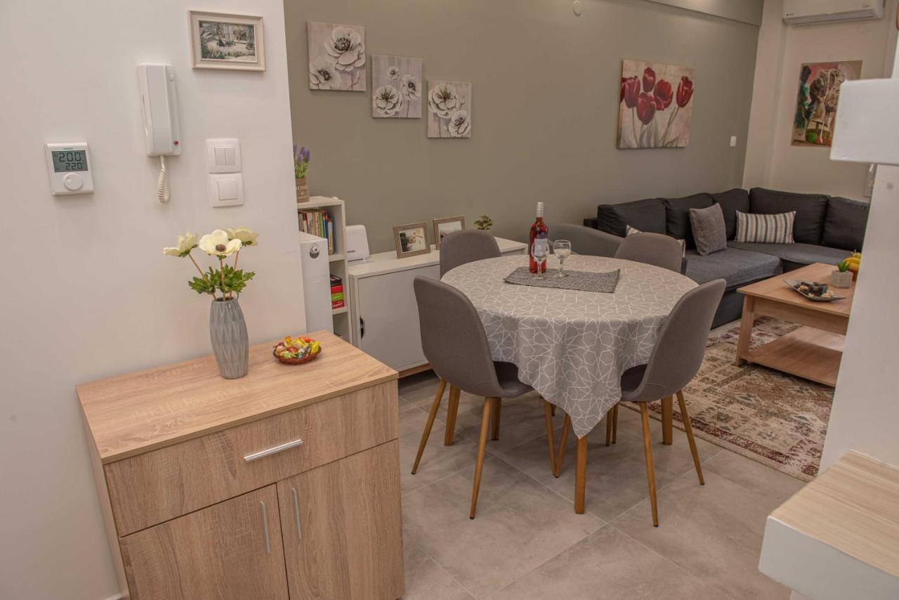 סלוניקי Aitolou Apartment Near The Sea מראה חיצוני תמונה