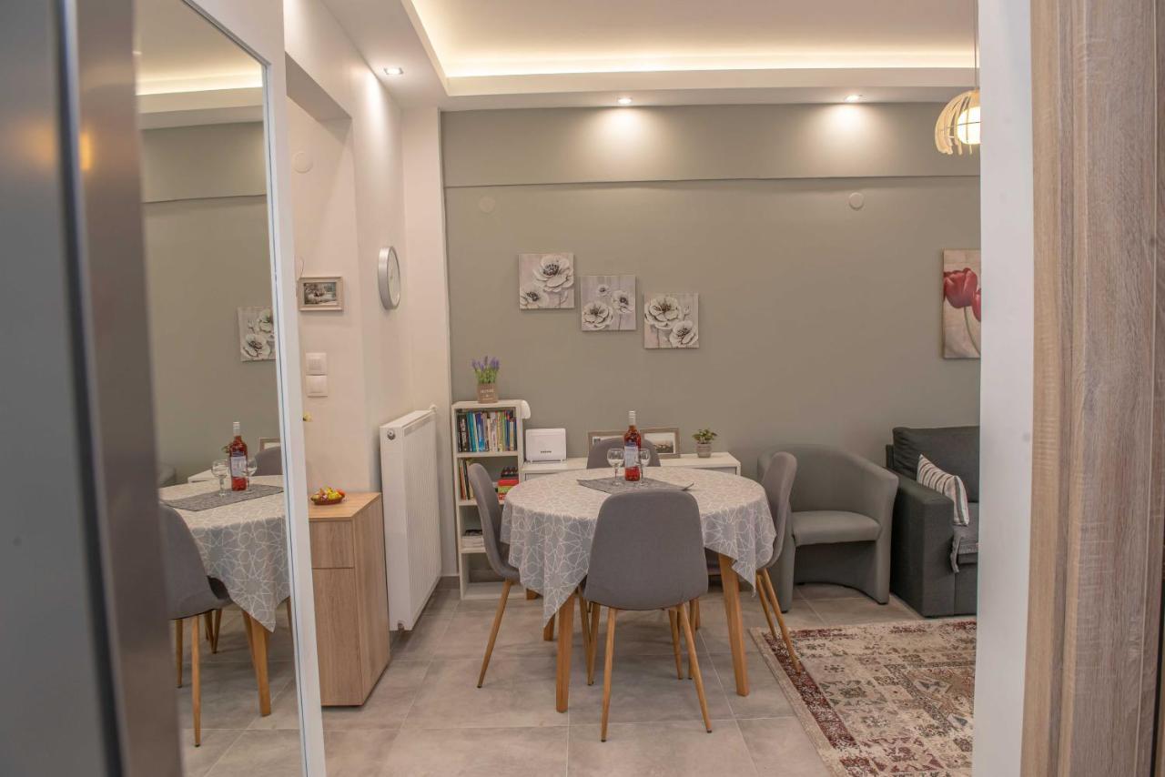 סלוניקי Aitolou Apartment Near The Sea מראה חיצוני תמונה